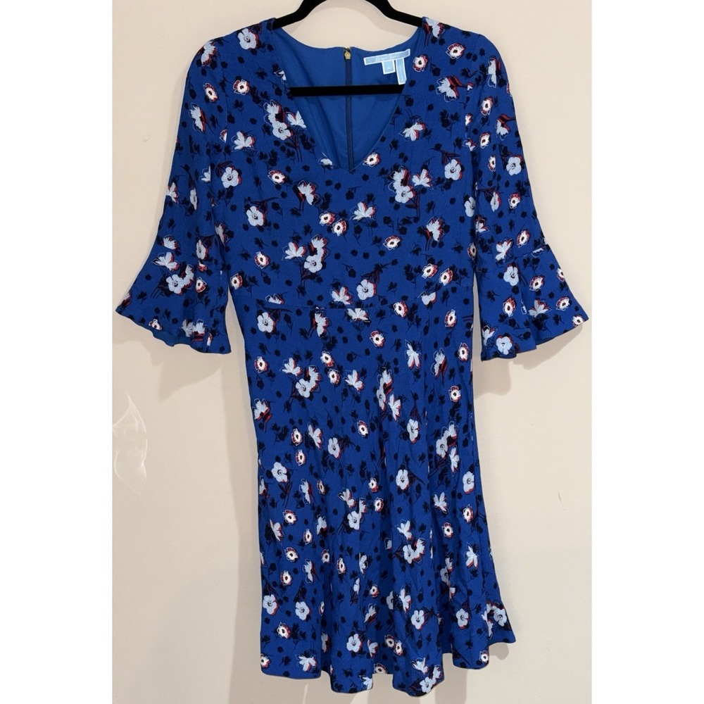 Draper James Women's Blue Floral Bell Sleeve Fit & Flare Dress Size 10 Lined - Picture 2 of 9